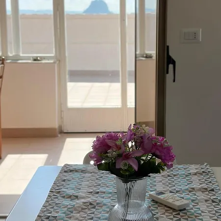 Apartamento Casa Manzoni- Con Terrazzo In Centro