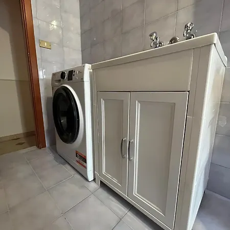 Casa Manzoni- Con Terrazzo In Centro Mussomeli